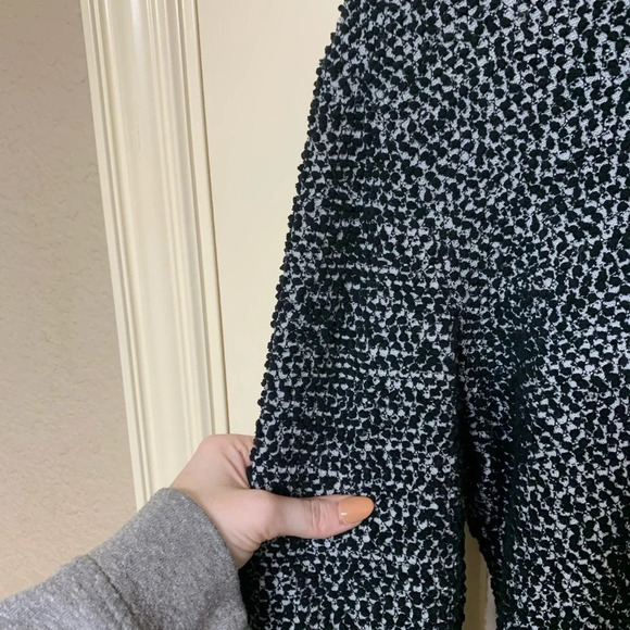 Calvin Klein Pullover - Picture 2 of 8